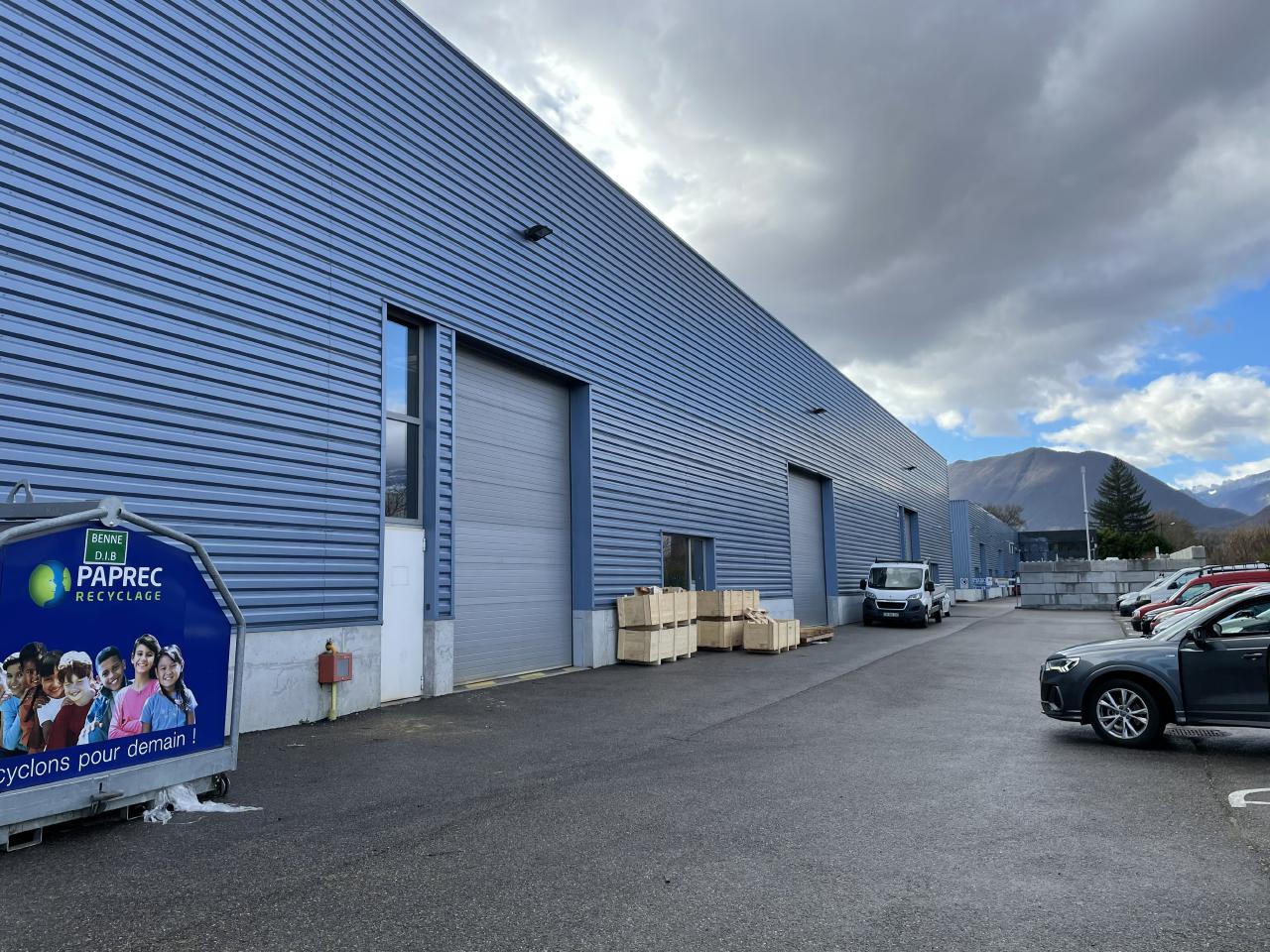 Local d'activité Champ-sur-Drac 4008m² Location local d'activité Champ-sur-Drac Isère OLACT2316100 1